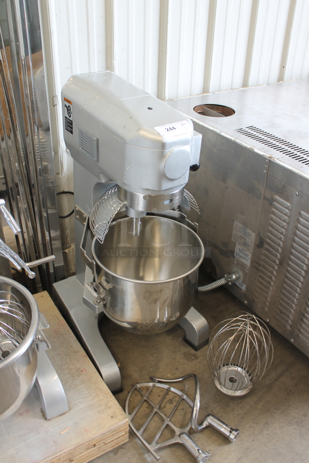 Galaxy 177GMIX20 Metal Commercial 20 Quart Planetary Dough Mixer w/ Stainless Steel Mixing Bowl, Bowl Guard, Paddle, Whisk and Dough Attachments. 110 Volts, 1 Phase. Tested and Working! - Image 4 of 8
