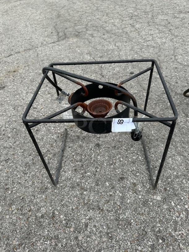 One Outdoor Propane 1 Burner. 17X14X16 - Image 1 of 1