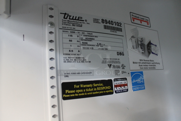 2016 True GDM-72-HC-TSL01 ENERGY STAR Metal Commercial 3 Door Reach In Cooler Merchandiser w/ Poly Coated Racks. 115 Volts, 1 Phase. Tested and Working! - Image 2 of 5