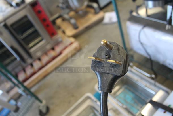 BRAND NEW SCRATCH AND DENT! CPG 351EF302 Cooking Performance Group Commercial Stainless Steel Electric Countertop Dual Tank Fryer. Tested And Working! - Image 9 of 10