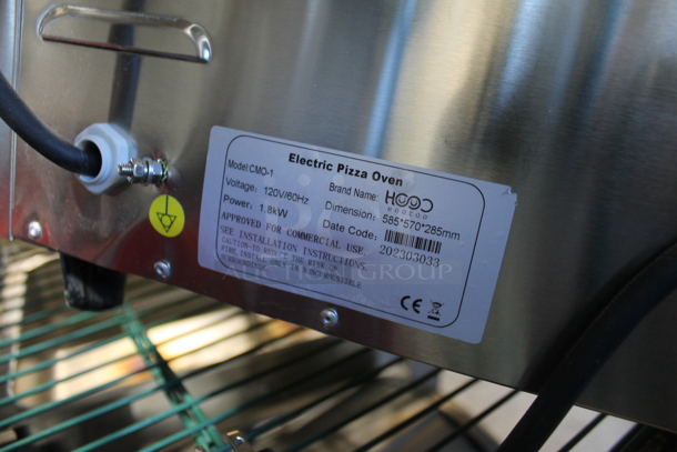 BRAND NEW SCRATCH AND DENT! 2023 Hoocoo CMO-1 Stainless Steel Commercial Countertop Electric Powered Pizza Oven w/ Broken Cooking Stone. 120 Volts, 1 Phase. Tested and Working! - Image 5 of 5