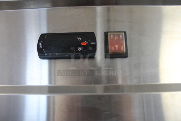 Avantco 178CFD2RR Stainless Steel Commercial 2 Door Reach In Cooler w/ Poly Coated Racks on Commercial Casters. 115 Volts, 1 Phase. Tested and Working! - Image 2 of 6