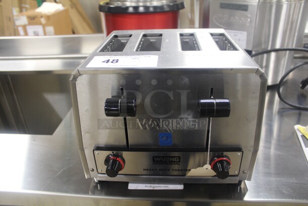 NEW! Waring Model WCT815B Commercial 4 Slot Toaster. 11x10x9. 208V/60Hz.  