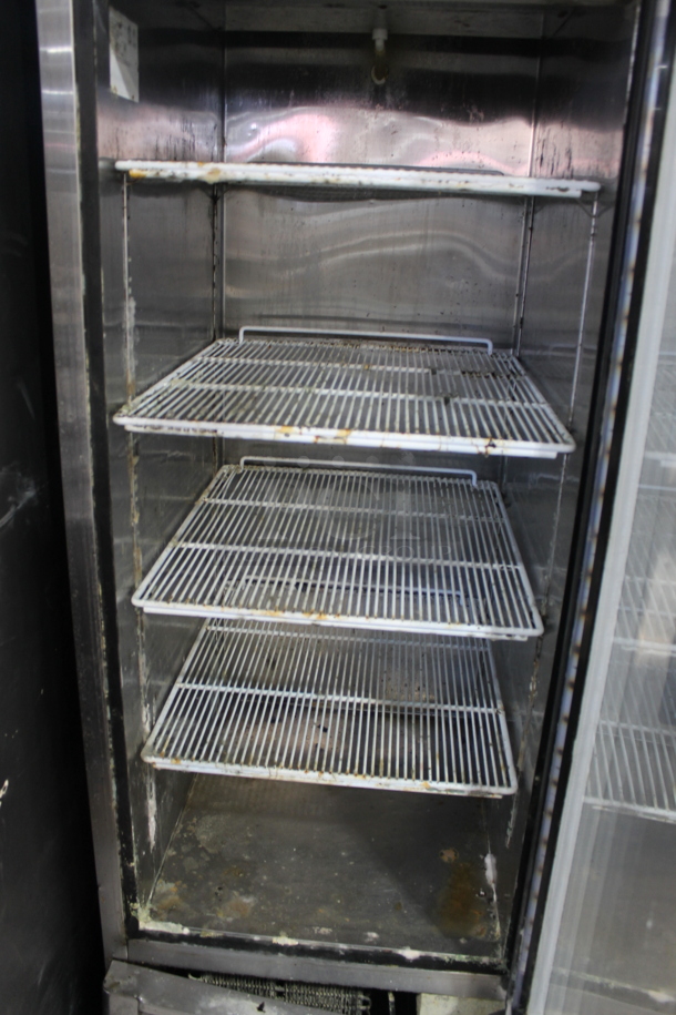 2015 Atosa MCF8705 Stainless Steel Commercial Single Door Reach In Cooler Merchandiser w/ Poly Coated Racks on Commercial Casters. 115 Volts, 1 Phase. Tested and Powers On But Does Not Get Cold - Image 4 of 5
