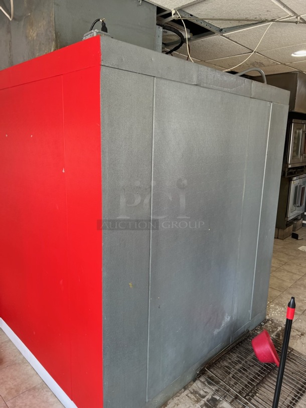 6'x6'x7' Norlake Self Contained Walk In Box w/ Copeland Model RST64C1E-CAV-959 Compressor and Norlake Model CPF100DC-A Condenser. Does Not Have Floor. 208-230 Volts, 1 Phase. Picture of the Unit Before Removal Is Included In the Listing. - Image 7 of 10
