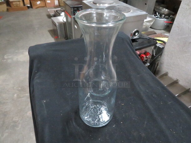 1 Liter Glass Decanter. 5XBID