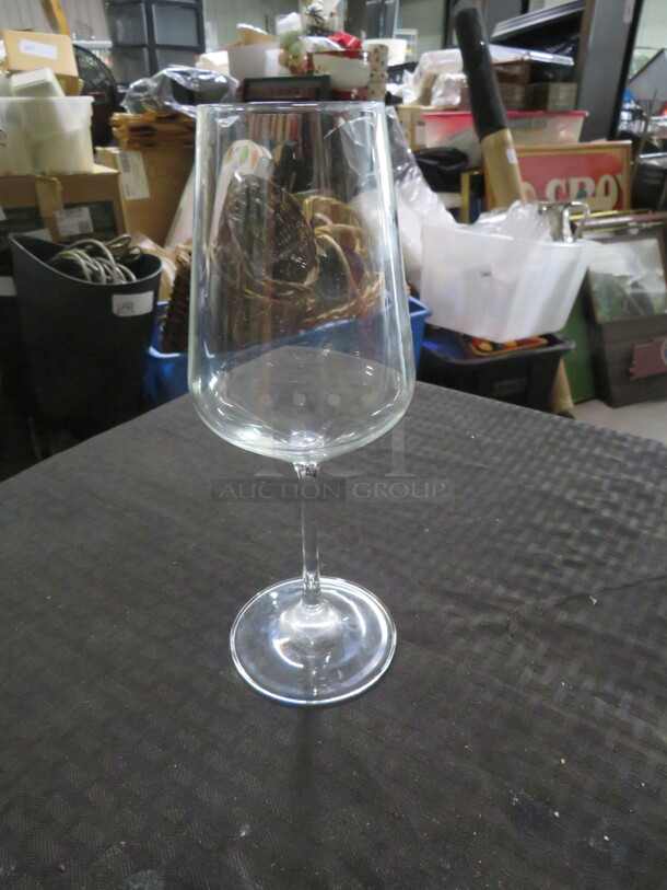 Stem Wine Glass. 4XBID