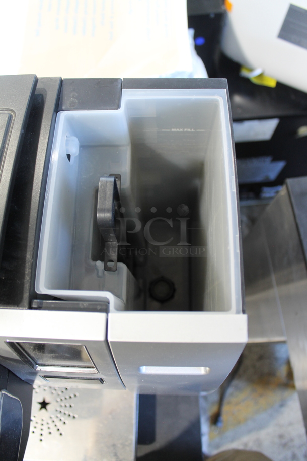 Keurig K150 Countertop Single Cup Coffee Machine. 120 Volts, 1 Phase. - Image 3 of 6