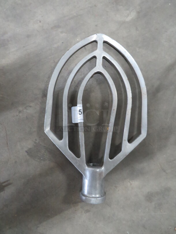 One Paddle - Image 1 of 1