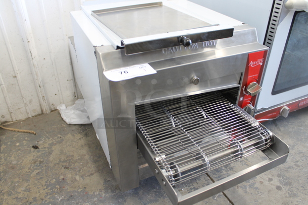 BRAND NEW SCRATCH AND DENT! Avantco TT-P11-240 177CNVYOV10d Stainless Steel Commercial Countertop Electric Powered Conveyor Pizza Oven. 240 Volts. - Image 2 of 5