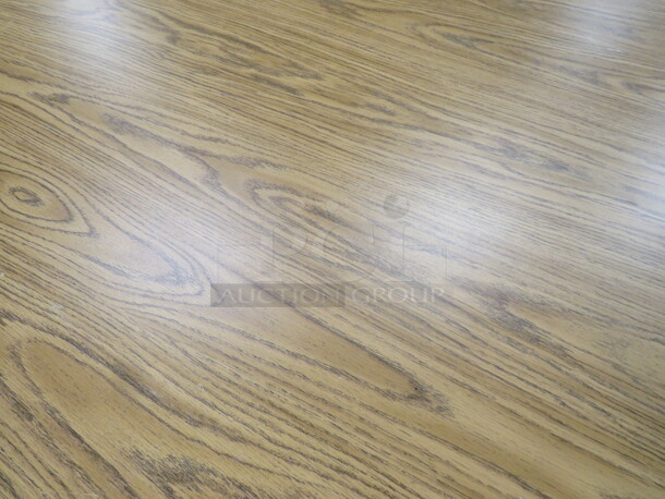 One Round Folding Table With Laminate Top And Metal Folding Legs. 60X60X29 - Image 2 of 2