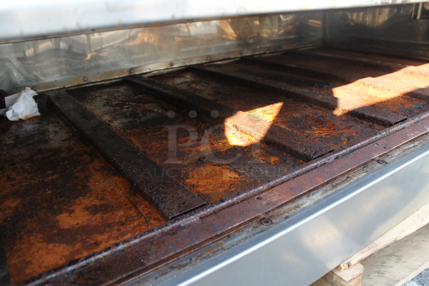 Doyon 3T2 Stainless Steel Commercial Electric Powered Double Deck Bakery Oven. Comes w/ Cooking Stones and 3 Legs. 208 Volts, 3 Phase. - Image 9 of 10