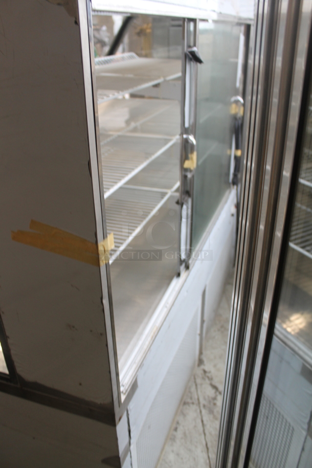 BRAND NEW SCRATCH AND DENT! CustomCool CGB57DRY Stainless Steel Commercial Floor Style Dry Display Case Merchandiser. - Image 5 of 6