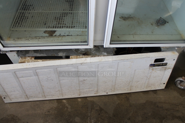 Master-Bilt BLG-48HD Metal Commercial 2 Door Reach In Freezer Merchandiser w/ Poly Coated Racks. 208-230 Volts, 1 Phase. - Image 5 of 7