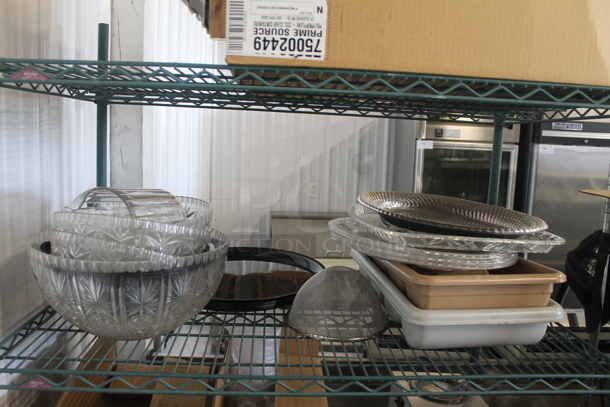 ALL ONE MONEY! Three Tier Lot of Various Items Including Poly Bins and Prime Source Polypropylene Clear Containers - Image 4 of 9