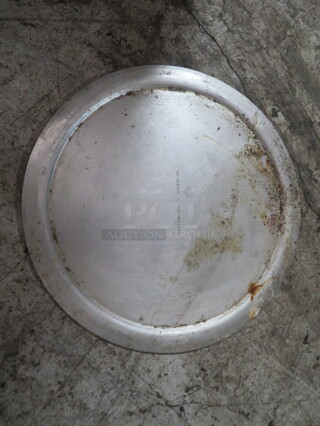 10.5 Inch Pizza Pans. 10XBID