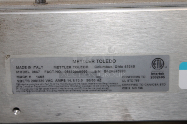 Mettler Toledo Model 0647 Solo Max Commercial Floor Style Scale w/ Model 0317 Stainless Steel Labeler and Model 0925 Stainless Steel Conveyor. 100-240 Volts, 1 Phase.  - Image 12 of 12