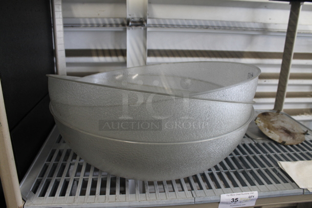 ALL ONE MONEY! Tier Lot of Various Items Including Poly Bowls  - Image 2 of 4