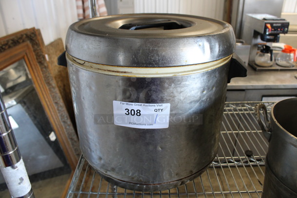 Metal Bin w/ Lid. 15x17x14