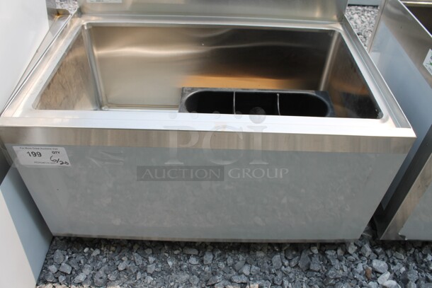 BRAND NEW SCRATCH AND DENT! Regency 600IB2130 Commercial Stainless Steel Underbar Ice Bin.  - Image 5 of 7