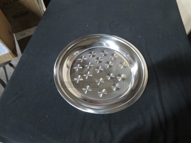 NEW Stainless Steel Sparkles 12 Inch Cater Tray. 3XBID - Image 1 of 1