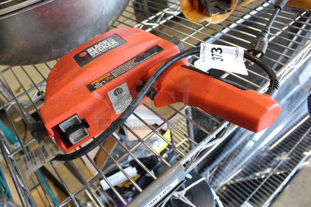 Black & Decker Power Painter. 3x8x10 - Image 3 of 4