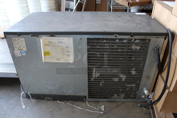 Scotsman Model CME1656AS-32D Stainless Steel Commercial Air Cooled Ice Machine Head. 208/230 Volts, 1 Phase. 48.5x24.5x29 - Image 2 of 4