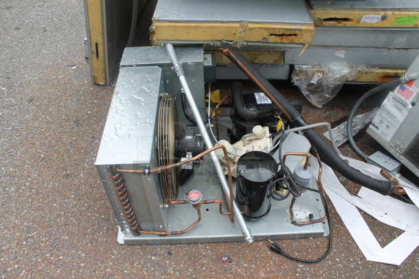 6'x12' Walk In Box w/ Copeland Compressor and Bally BLP107MAS1BTC6N 115 Volt, 1 Phase Evaporator Fan. Information Provided By The Consignor But Not Verified By PCI Auctions. Picture of the Unit Before Removal Is Included In the Listing. - Image 3 of 6