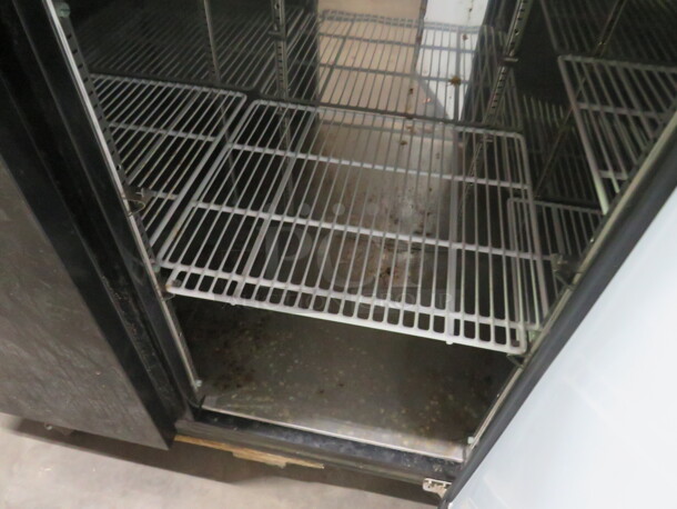 One Artic Air 3 Door Back Bar Cooler With 4 Racks. Model# ABB72. 115 Volt. Not Working. 73X24.5X35.5 - Image 4 of 5