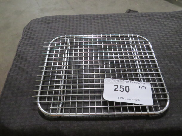 One NEW Vollrath Wire Rack. 12X9 - Image 1 of 1