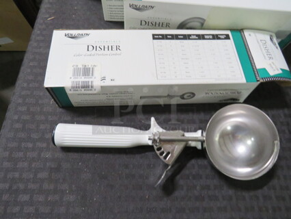 One NEW Vollrath Disher. #47139