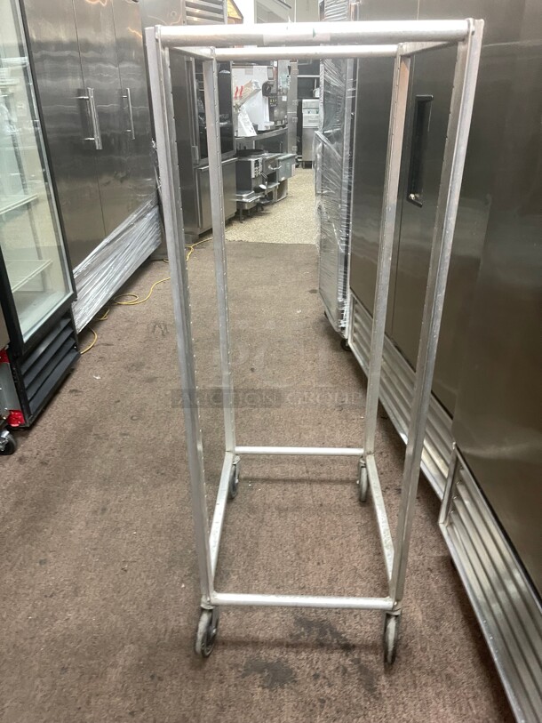 Lockwood Intermediate Height 11 Pan Removable Runner Commercial Rack On Caster RR57-11 NSF Great for Restaurant  - Image 3 of 9