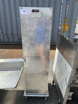 Lockwood Metal Enclosed Pan Rack. 18x22x62