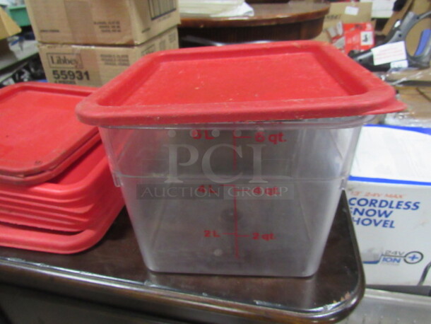 One 6 Quart Square Food Storage Container With Lid.