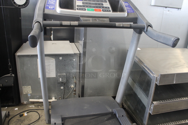 Pro-form Intermix Acoustics 2.0 Metal Floor Style Treadmill. Tested and Does Not Power On - Image 3 of 7