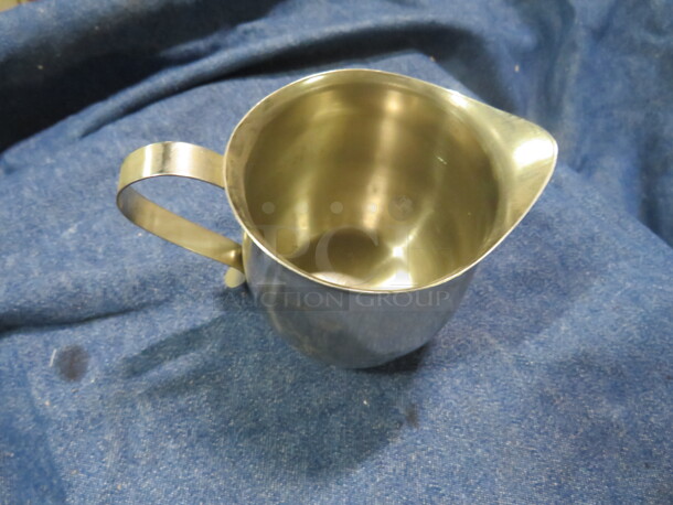 NEW Winco 8oz Stainless Steel Bell Creamer. 3XBID - Image 2 of 2