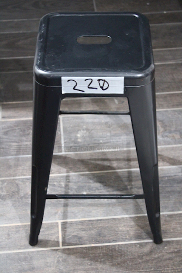 FABULOUS! FDW Metal TDS-424-Black Bar Stools , Counter Height, Stackable, Indoor Outdoor 16-1/2x16-1/2x30. 6x Your Bid - Image 4 of 6