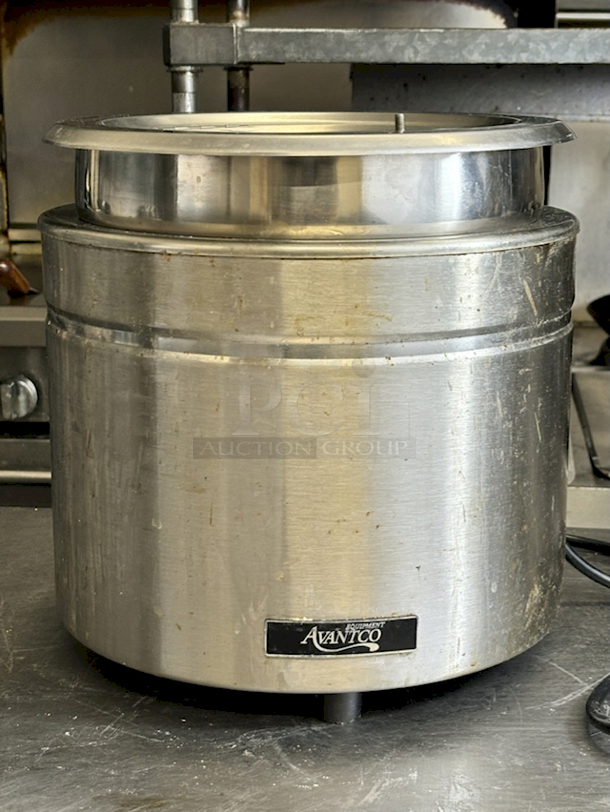 Avantco Warmer 11qt, Round, Stainless Steel. 120v 800Watt.  - Image 1 of 3