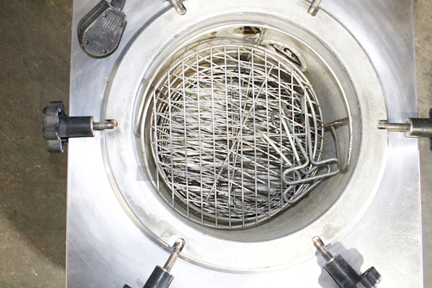 Smokaroma BC71 Commercial Pressure Smoker, 208v 25.2Amp - Working  - Image 10 of 10