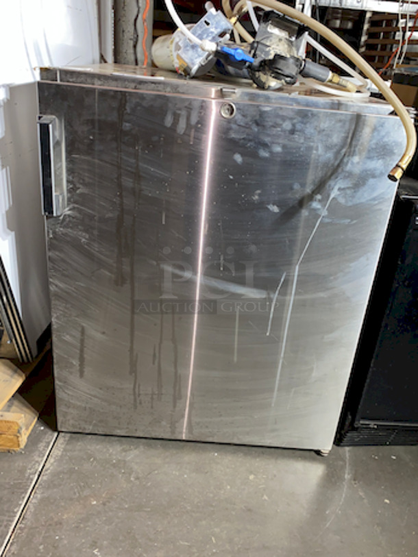 SWEET! Stainless Steel Back Bar Locking Liquor Storage Cabinet and Filtration System. 

Approximately: 36x35-1/2x34 - Image 1 of 5