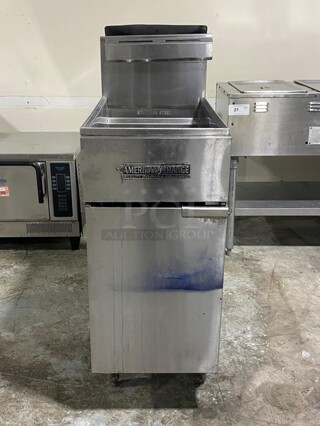 WOW!! American Range deep fryer 35/50
