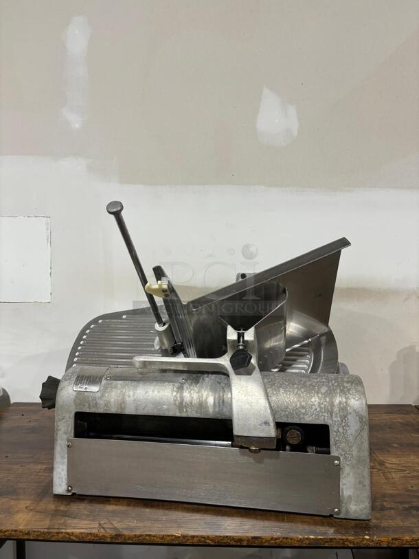 Hobart 1612 Commercial Deli Meat Slicer - Image 4 of 5