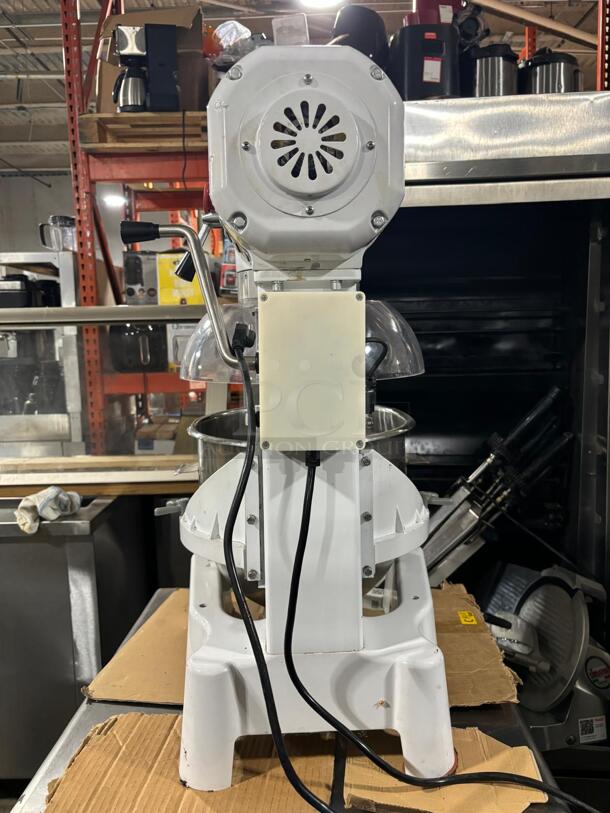 Prepline HL-B20M 20 Qt. Gear Driven Planetary Mixer with Guard
 - Image 3 of 6