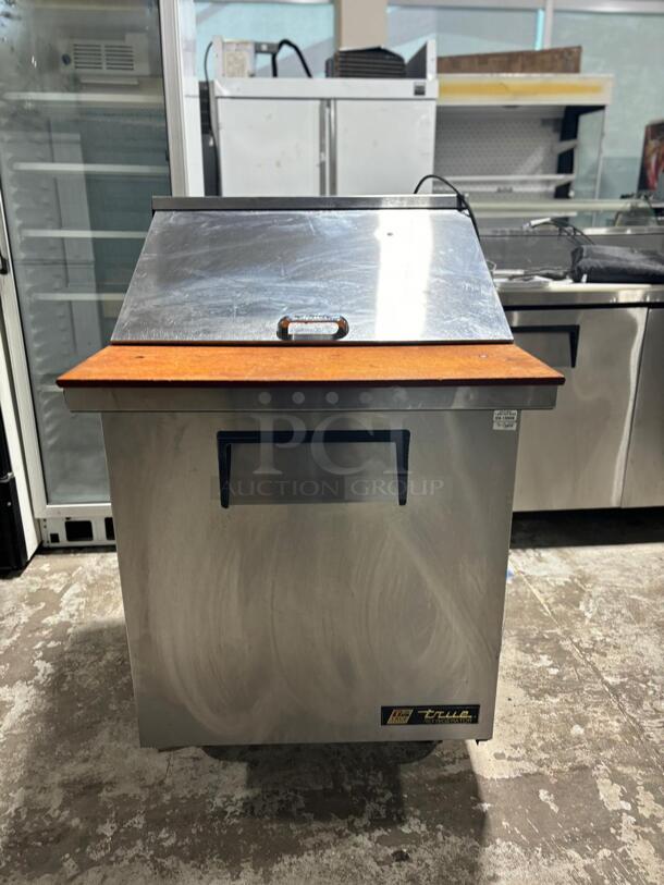 True TSSU-27-12M-C-HC ADA 27" TSSU Series Mega Top Sandwich/Salad Prep Table w/ Refrigerated Base, 115v
 - Image 5 of 8