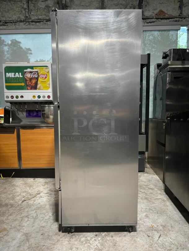 Beverage-Air RI18-HS-20 Reach-In Refrigerator Stainless Top & Bottom Half Doors
 - Image 3 of 6