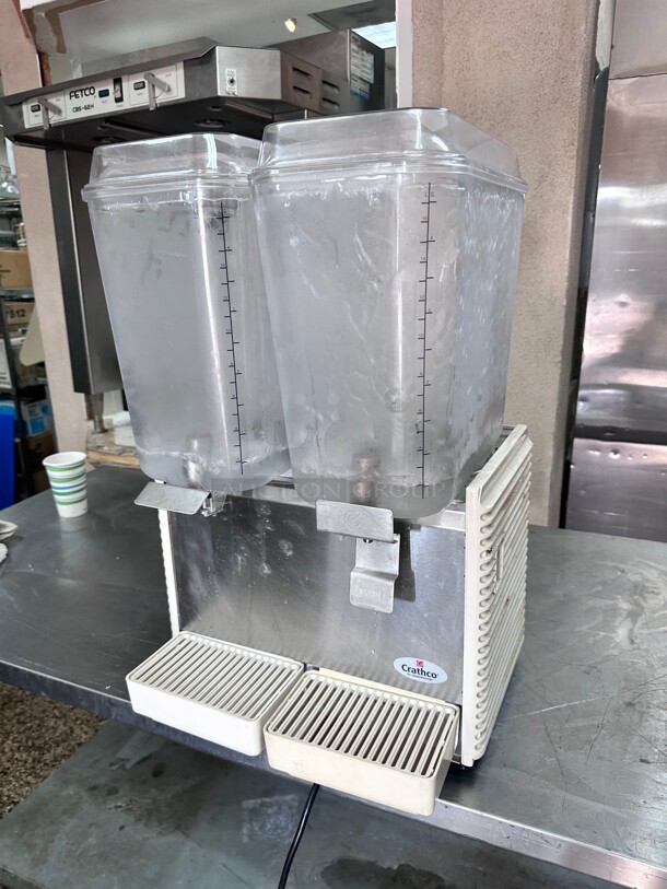 Certified Working Crathco D25-4 Refrigerated Drink Dispenser w/ (2) 5 gal Bowls, Pre Mix, 115v  - Image 5 of 9