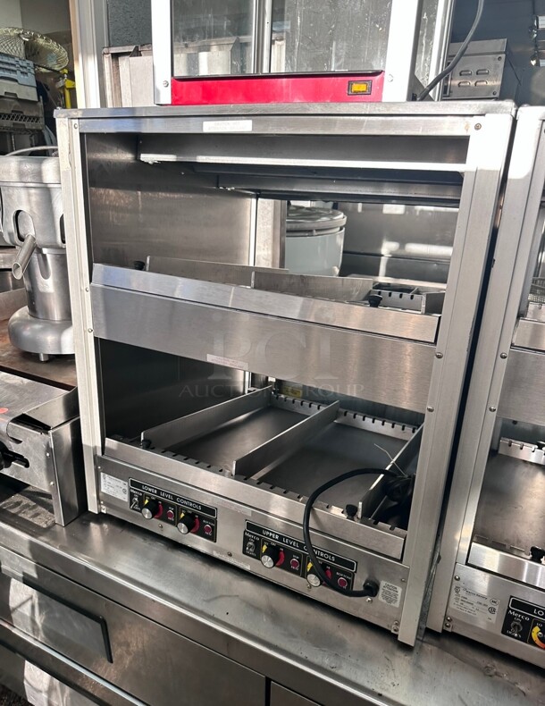 Late Model Merco 2TSW-2624 26 inch Commercial Countertop Warmer Merchandiser Display Case 120V Working  - Image 2 of 5