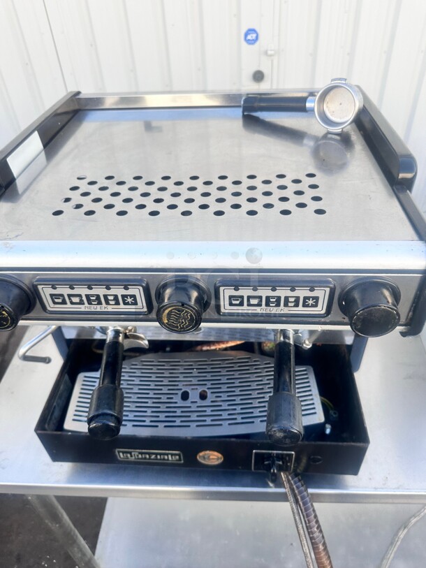 La Spaziale S2 EK Spazio 2 Group Volumetric Espresso Machine 115 Volt 2300 Watt  Working - Image 7 of 10
