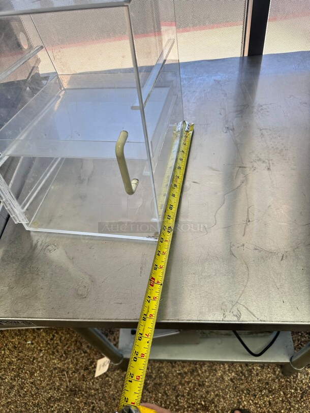 Commercial Counter Top Dry Display 
10x14x13 - Image 5 of 6