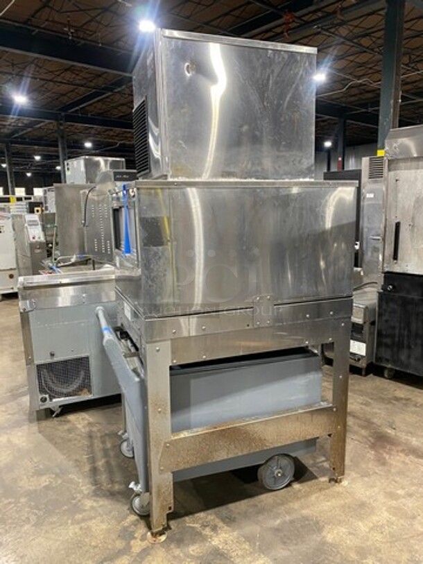 Hoshizaki Commercial Ice Maker Machine! With Follet Commercial Ice Transport System! All Stainless Steel! On Legs! Model: F450MAH SN: C17592L 115V 60HZ 1 Phase, Model: ITS500NS31 SN: E24932 - Image 3 of 9